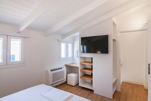 solo-bianco-lefkada-mezoneta-a1-11